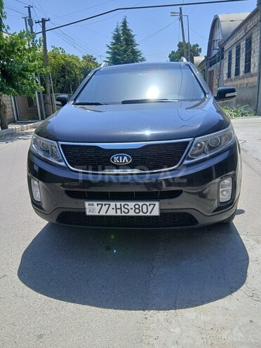 Kia Sorento-1