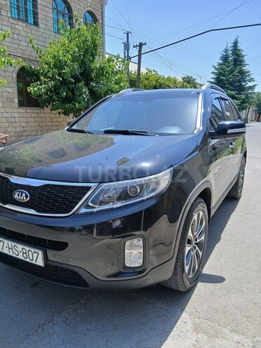 Kia Sorento-2
