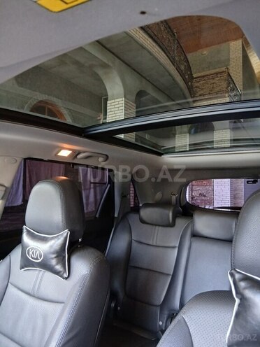 Kia Sorento-9