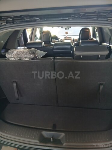 Kia Sorento-11