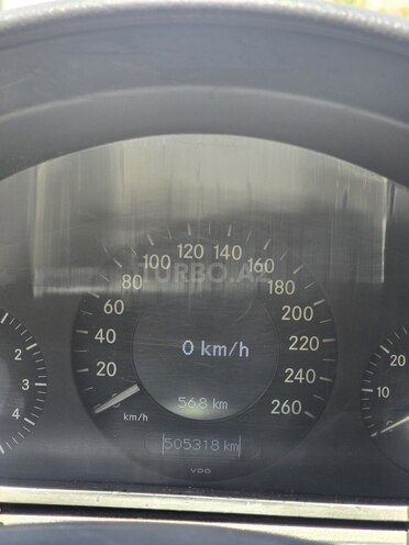 Mercedes E 270 2002, 505,000 km - 2.7 l - Bakı