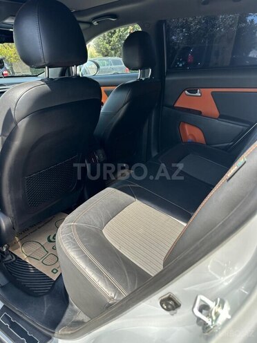 Kia Sportage 2014, 126,000 km - 2.0 л - Bakı