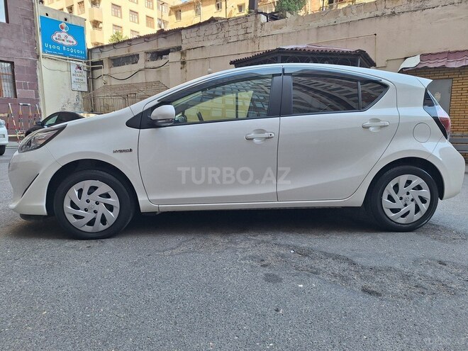 Toyota Aqua 2019, 113,000 km - 1.5 л - Bakı