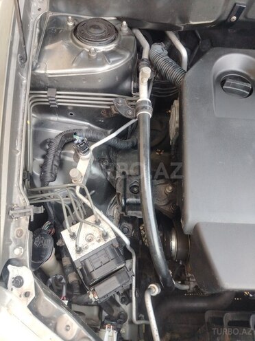 Toyota Corolla 2006, 225,000 km - 1.4 l - Bakı