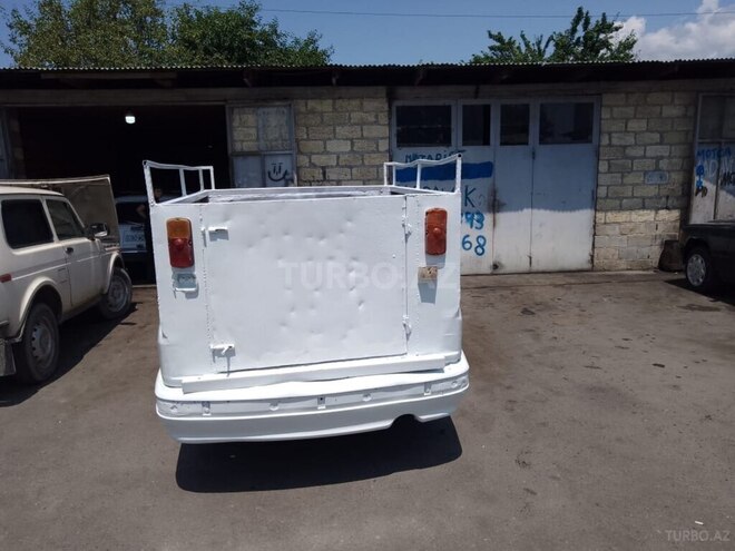 GAZ 21 1989, 260,000 km - 2.5 l - Balakən