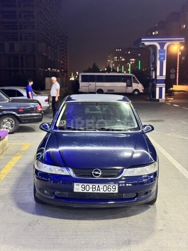 Opel Vectra 2001, 230,000 km - 1.6 l - Bakı