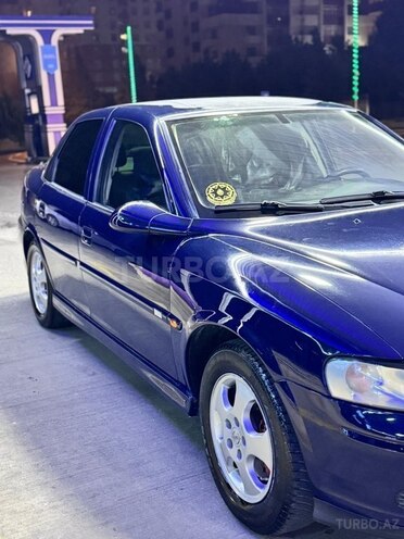 Opel Vectra 2001, 230,000 km - 1.6 l - Bakı