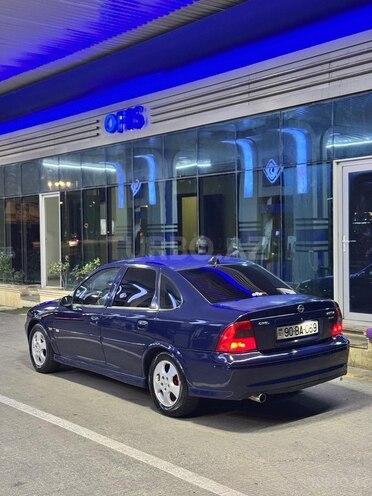 Opel Vectra 2001, 230,000 km - 1.6 l - Bakı