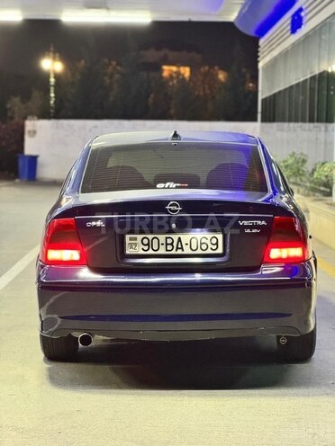 Opel Vectra 2001, 230,000 km - 1.6 l - Bakı