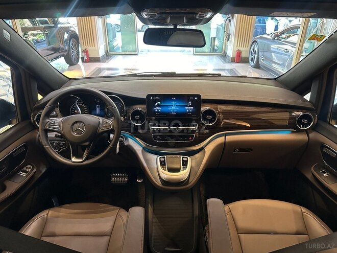 Mercedes V 250-9