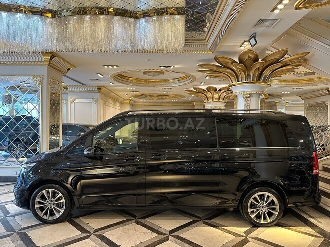 Mercedes V 250-4