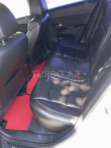 Chevrolet Cruze 2013, 268,000 km - 1.4 l - Şamaxı