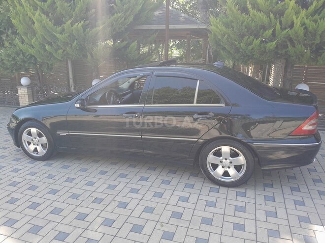 Mercedes C 180 2003, 280,000 km - 1.8 l - Şəki