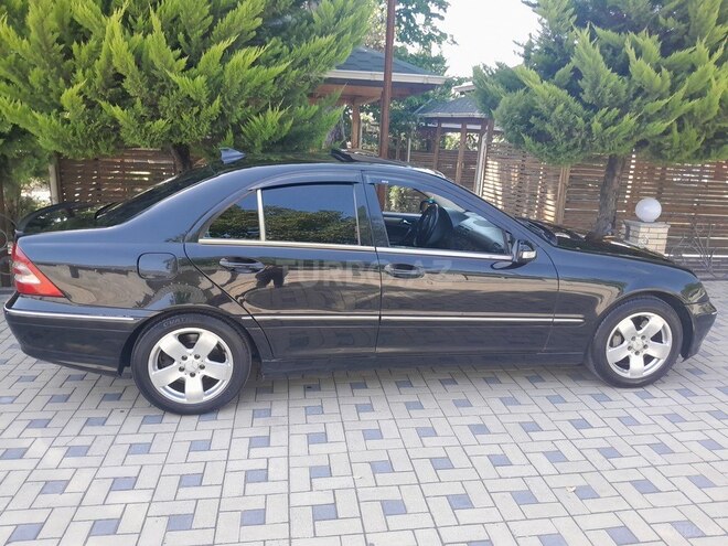 Mercedes C 180 2003, 280,000 km - 1.8 l - Şəki