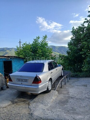 Mercedes C 220 1998, 768,861 km - 2.2 л - Tovuz