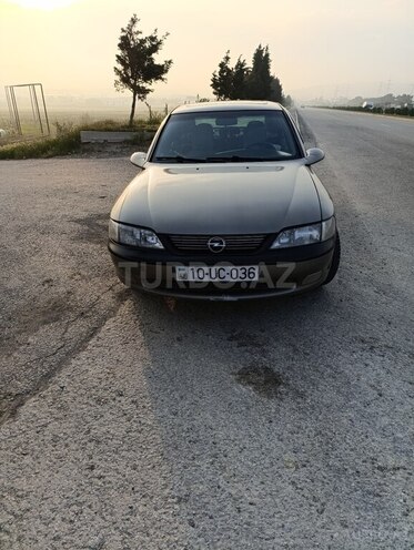 Opel Vectra 1996, 300,000 km - 1.8 l - Bakı