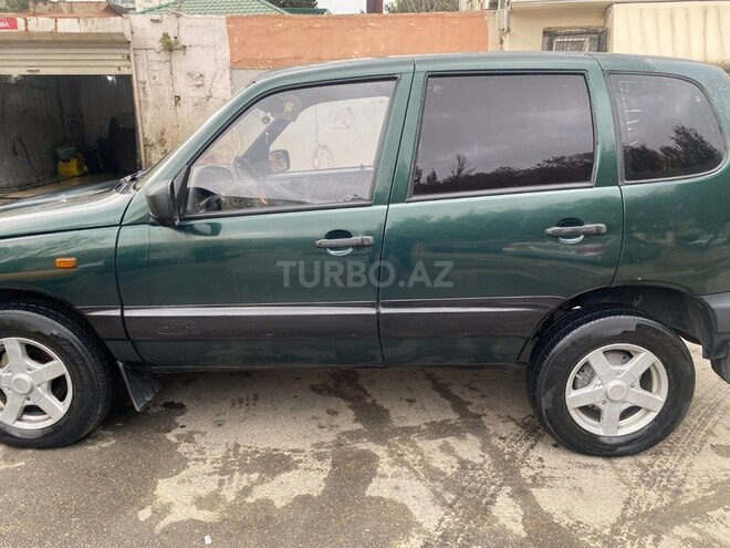 Chevrolet Niva 2003, 180,000 km - 1.7 l - Bakı