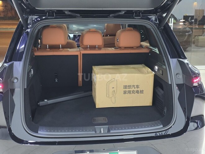 Li Auto  2025, 0 km - 1.5 l - Bakı