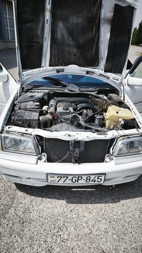 Mercedes C 180 1994, 210,000 km - 1.8 л - Sumqayıt