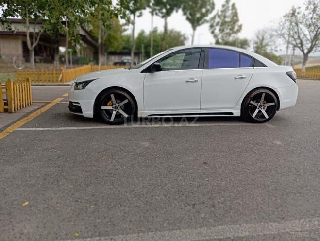 Chevrolet Cruze 2013, 268,000 km - 1.4 l - Şamaxı