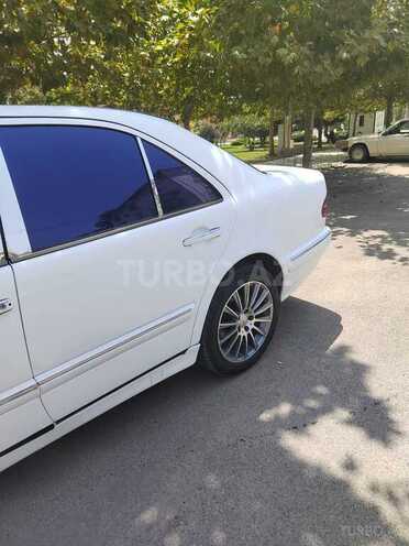 Mercedes E 220 d 2001, 200,000 km - 2.0 л - Bakı