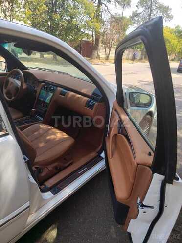 Mercedes E 220 d 2001, 200,000 km - 2.0 л - Bakı