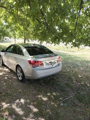 Chevrolet Cruze 2011, 225,000 km - 1.4 l - Şəki
