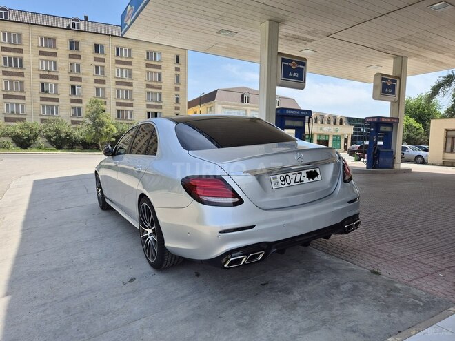 Mercedes E 300 2017, 175,000 km - 2.0 л - Sabirabad