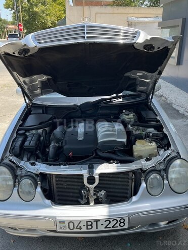 Mercedes E 220 d 2001, 450,000 km - 2.2 л - Ağcabədi