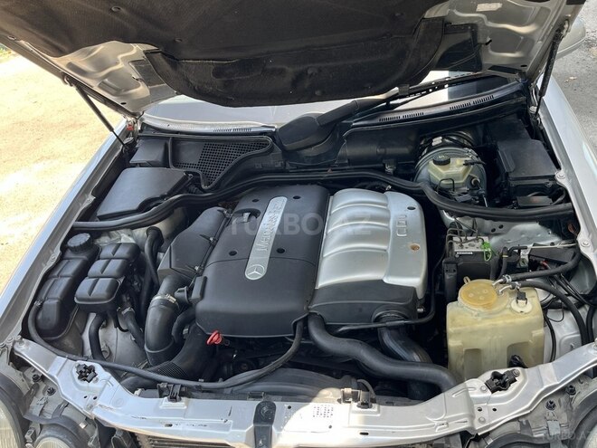 Mercedes E 220 d 2001, 450,000 km - 2.2 л - Ağcabədi