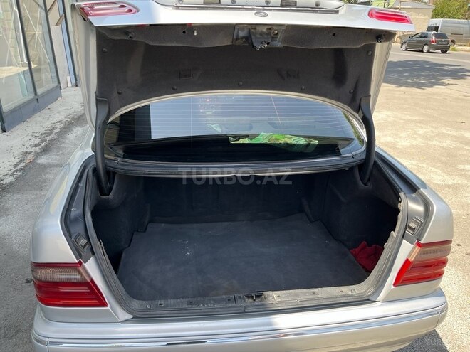 Mercedes E 220 d 2001, 450,000 km - 2.2 л - Ağcabədi