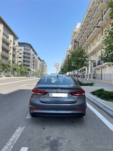 Hyundai Elantra 2016, 139,000 km - 2.0 l - Bakı