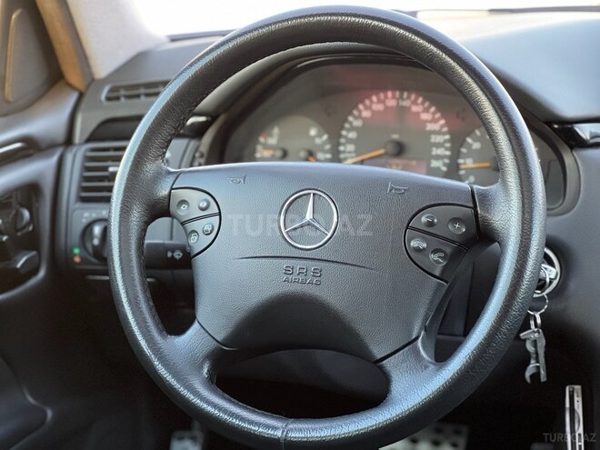 Mercedes E 320 2001, 320,100 km - 3.2 l - Bakı