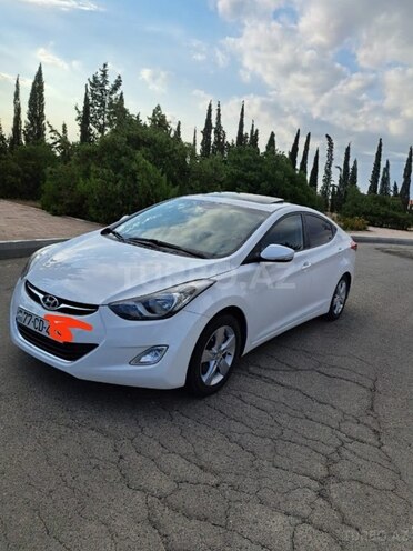 Hyundai Elantra 2011, 220,000 km - 1.8 л - Şirvan