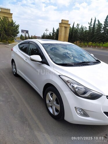 Hyundai Elantra 2011, 220,000 km - 1.8 л - Şirvan