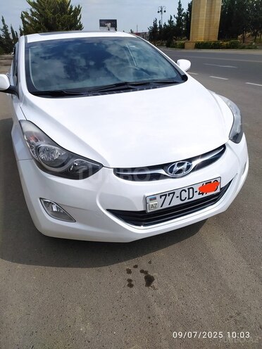 Hyundai Elantra 2011, 220,000 km - 1.8 л - Şirvan