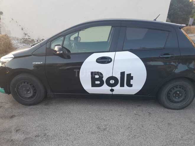 Toyota Vitz 2017, 310,000 km - 1.5 l - Bakı
