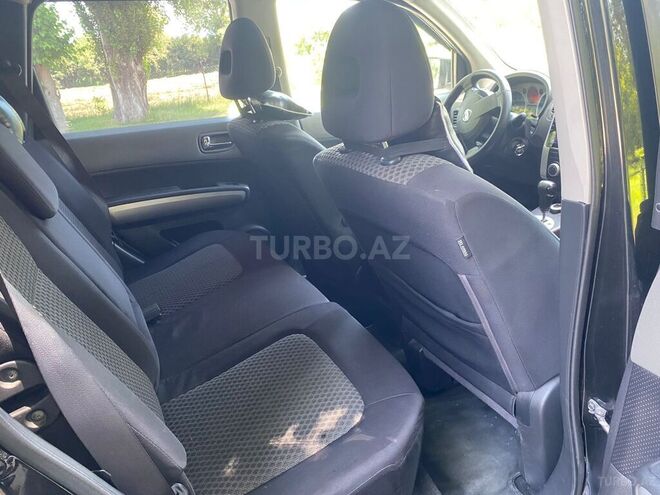 Nissan X-Trail 2008, 235,000 km - 2.5 l - Qax