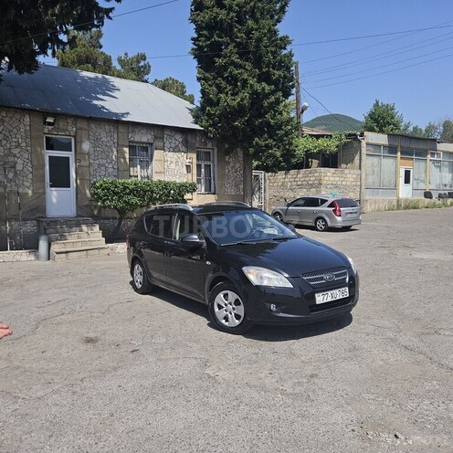 Kia Ceed 2007, 238,000 km - 1.6 l - Şəki