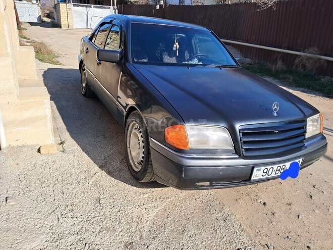 Mercedes C 220 1995, 350,000 km - 2.2 л - Şirvan