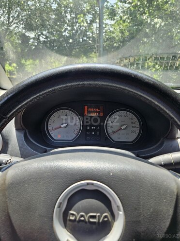 Dacia Logan 2009, 296,000 km - 1.5 l - Masallı
