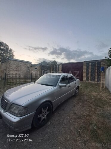 Mercedes C 200 1999, 278,000 km - 2.0 l - Qəbələ