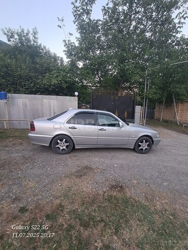 Mercedes C 200 1999, 278,000 km - 2.0 l - Qəbələ