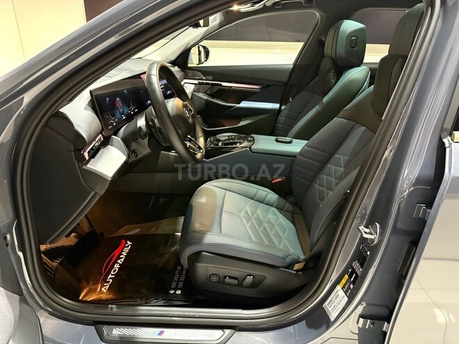 BMW i5-16