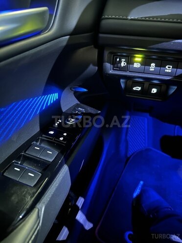 Toyota Camry 2024, 13,000 km - 2.0 л - Bakı
