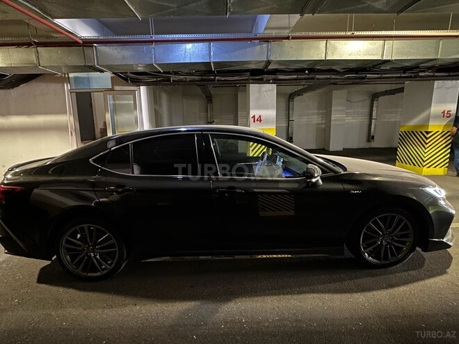 Toyota Camry 2024, 13,000 km - 2.0 л - Bakı