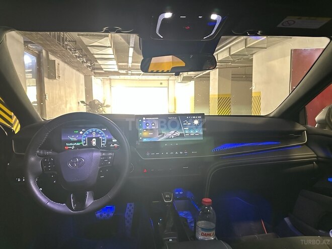 Toyota Camry 2024, 13,000 km - 2.0 л - Bakı