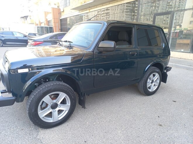 LADA (VAZ) Niva 2024, 15,000 km - 1.7 l - Bakı