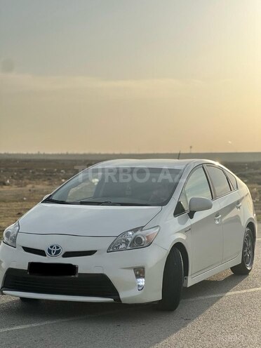 Toyota Prius-1