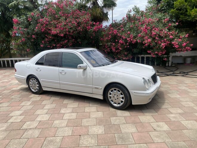 Mercedes E 220 d 2000, 427,552 km - 2.2 l - Lənkəran